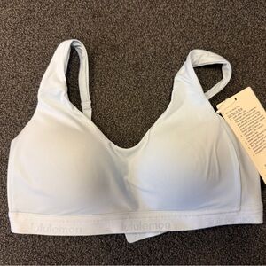 Lululemon Up for it Bra -34B NWT